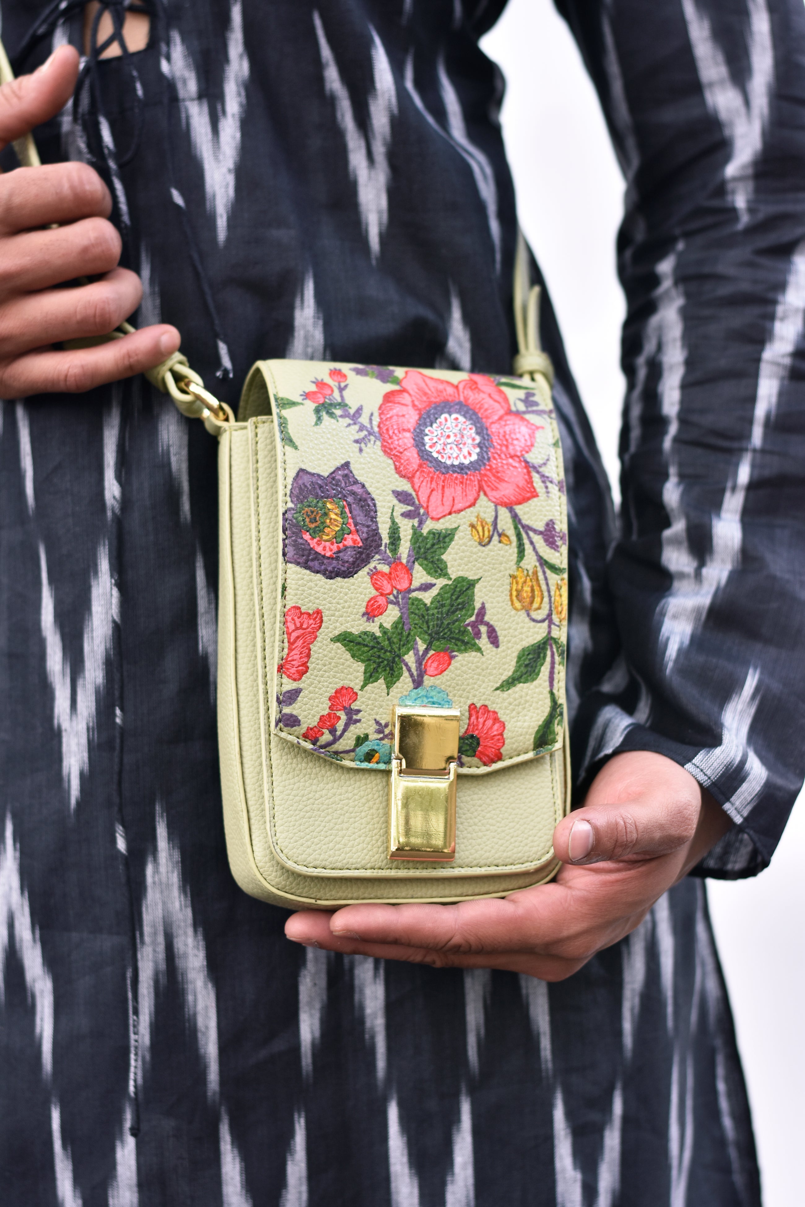 रसा Phool Telephone Sling Bag (HAND-PAINTED)