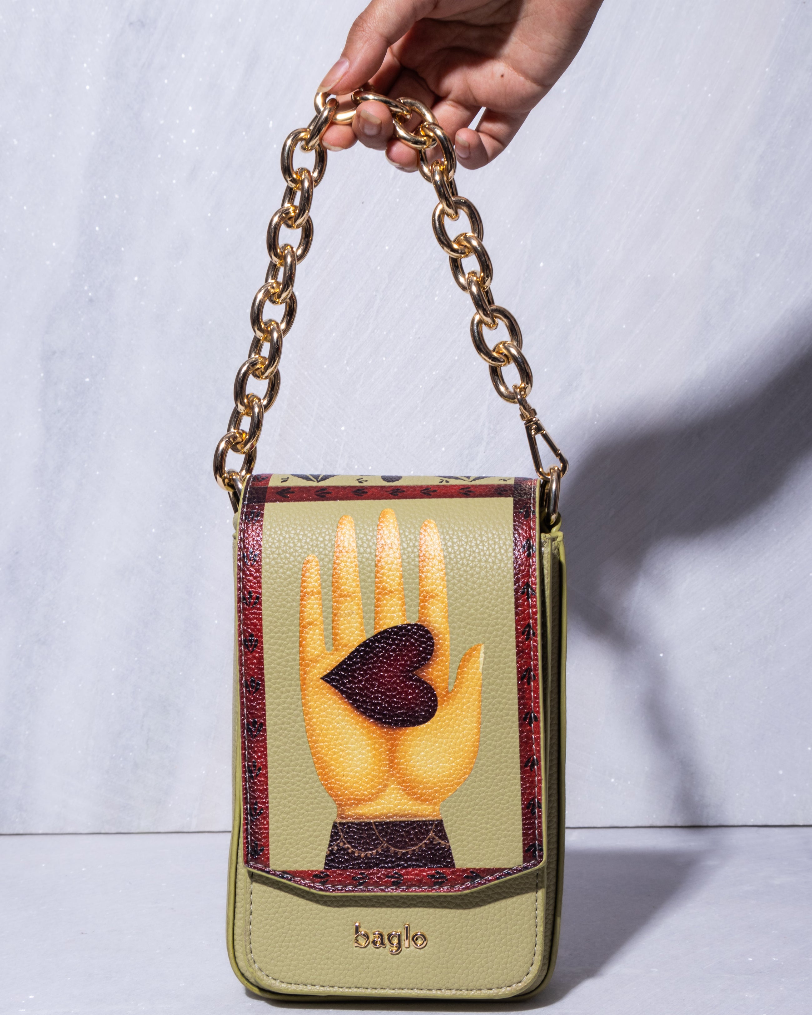 The Spasta Telephone Sling Bag