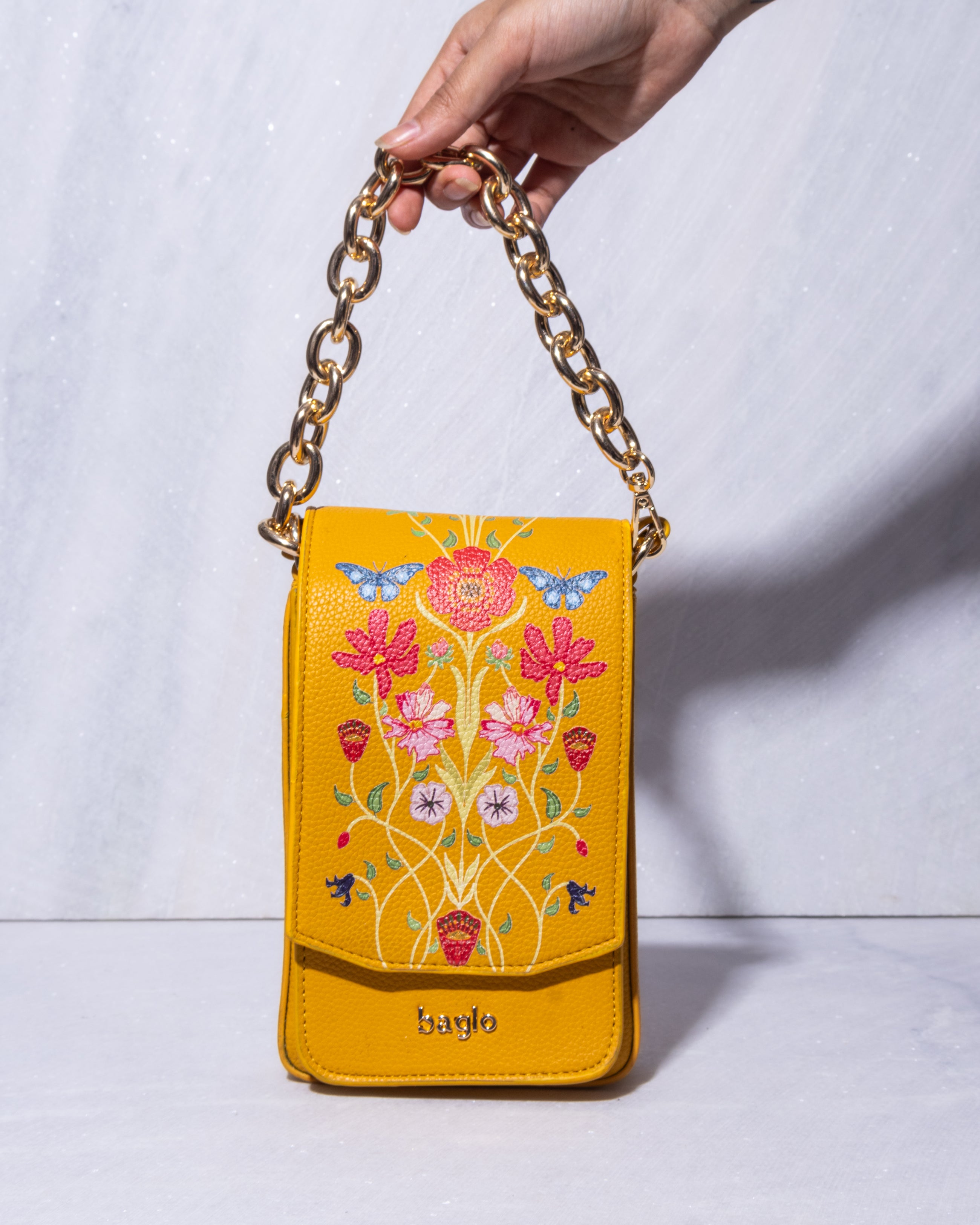 The Vasanta Telephone Sling Bag