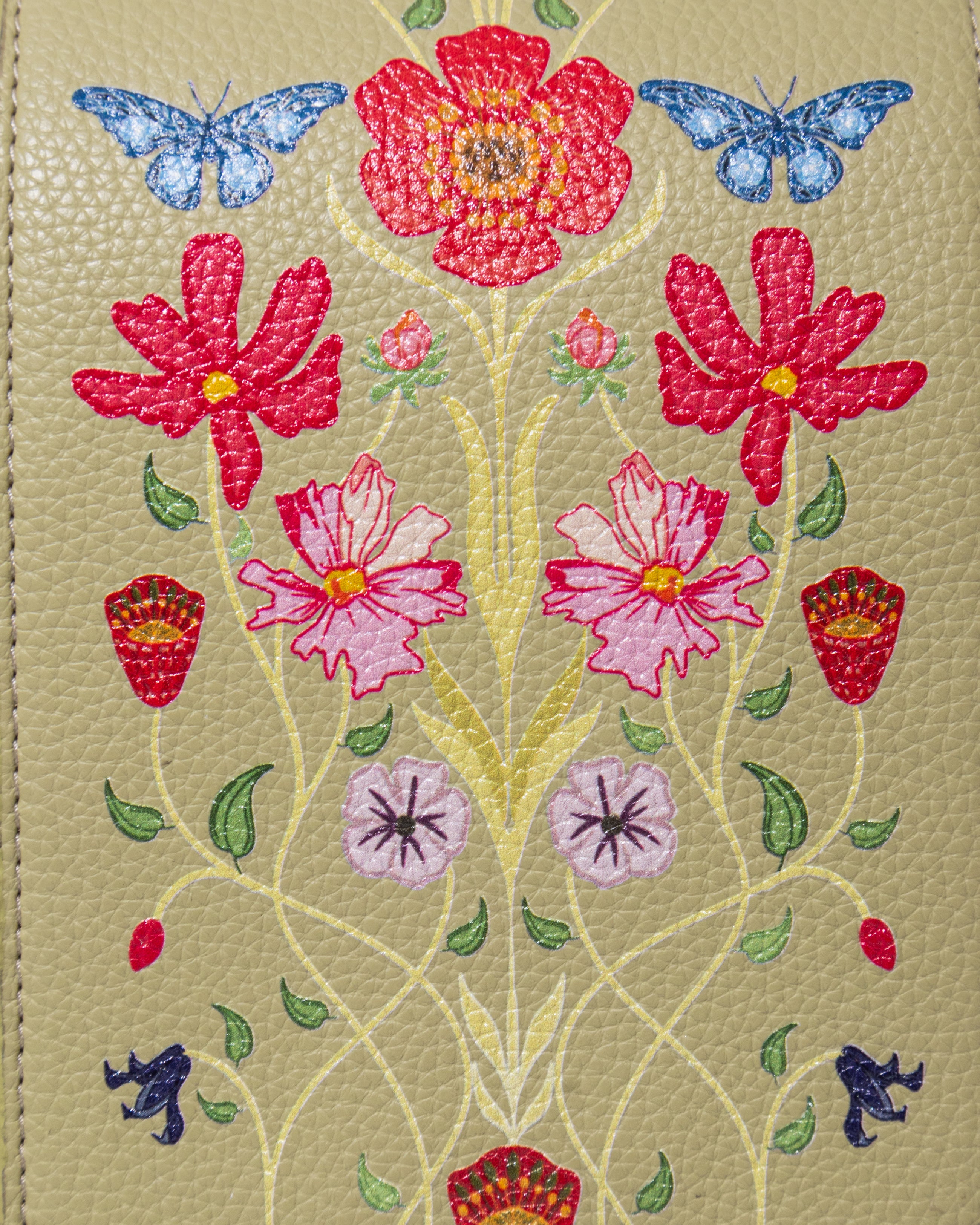 The Vasanta Telephone Sling Bag