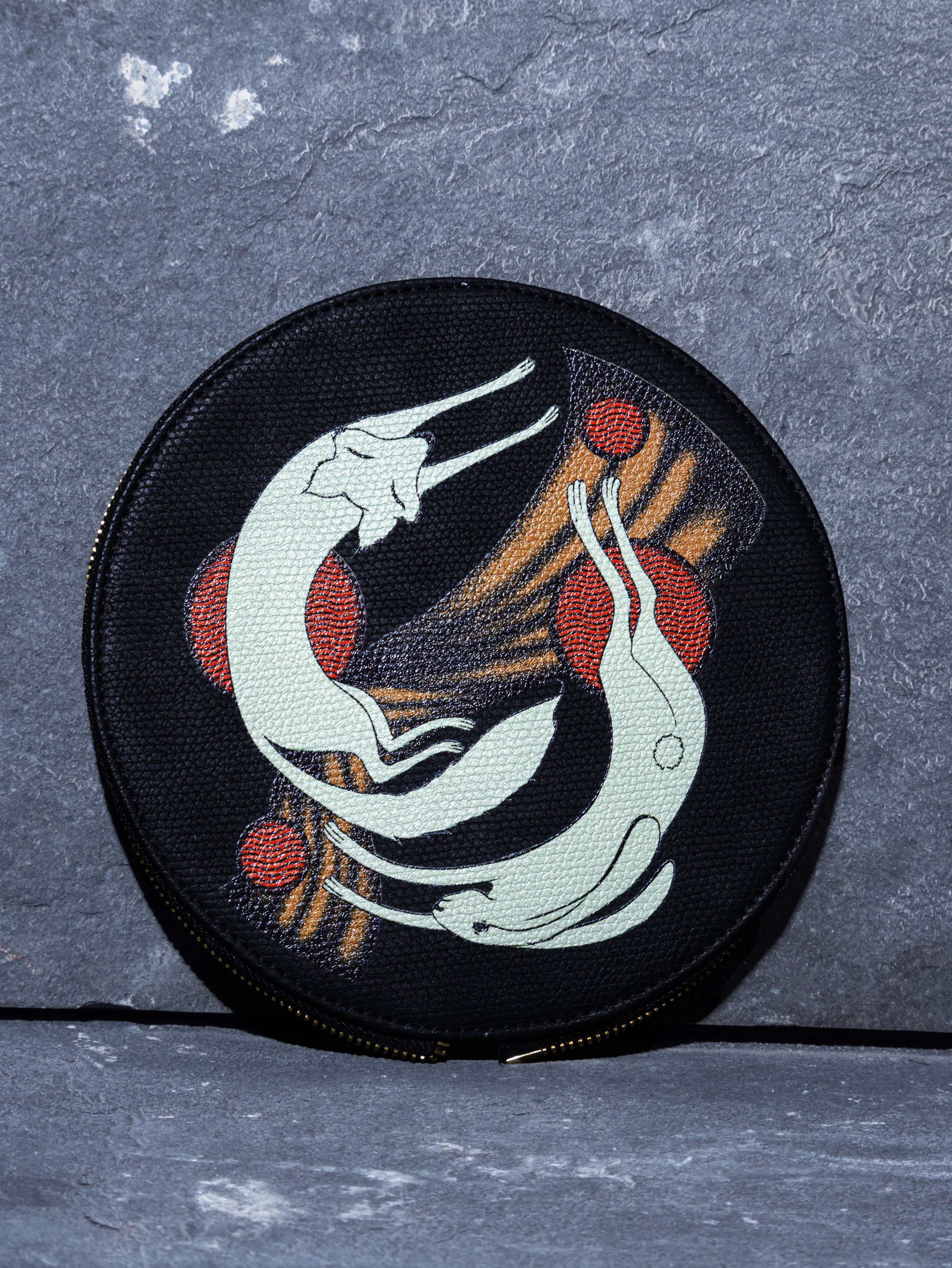 ANIMAL BUNDLE ROUND BAG