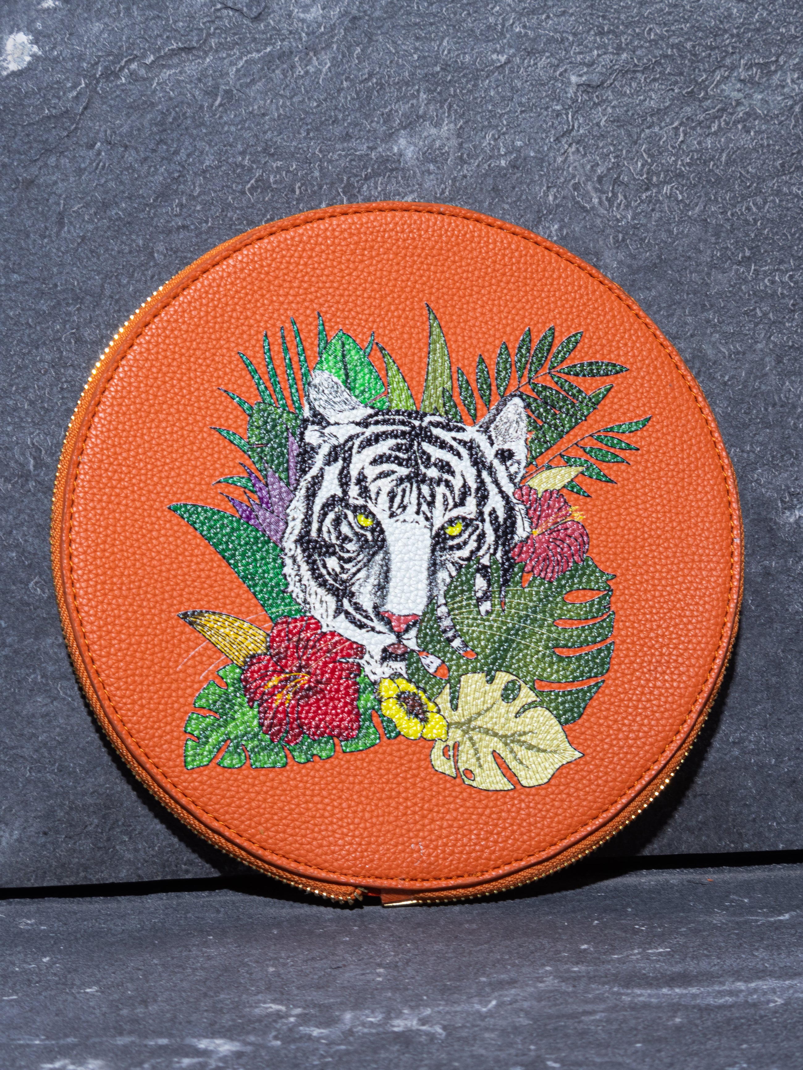 ANIMAL BUNDLE ROUND BAG