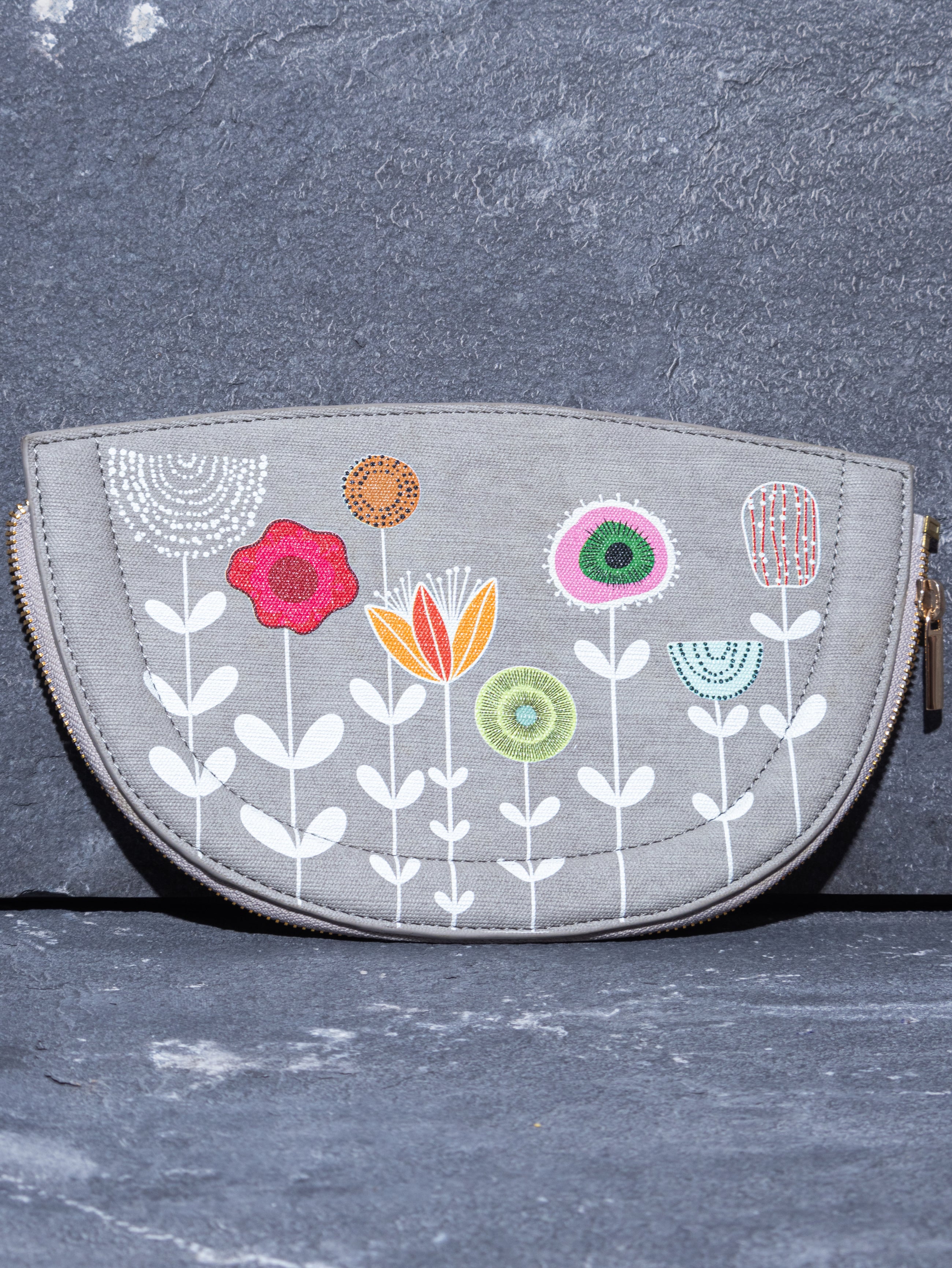 FLORAL BUNDLE HALF MOON BAG