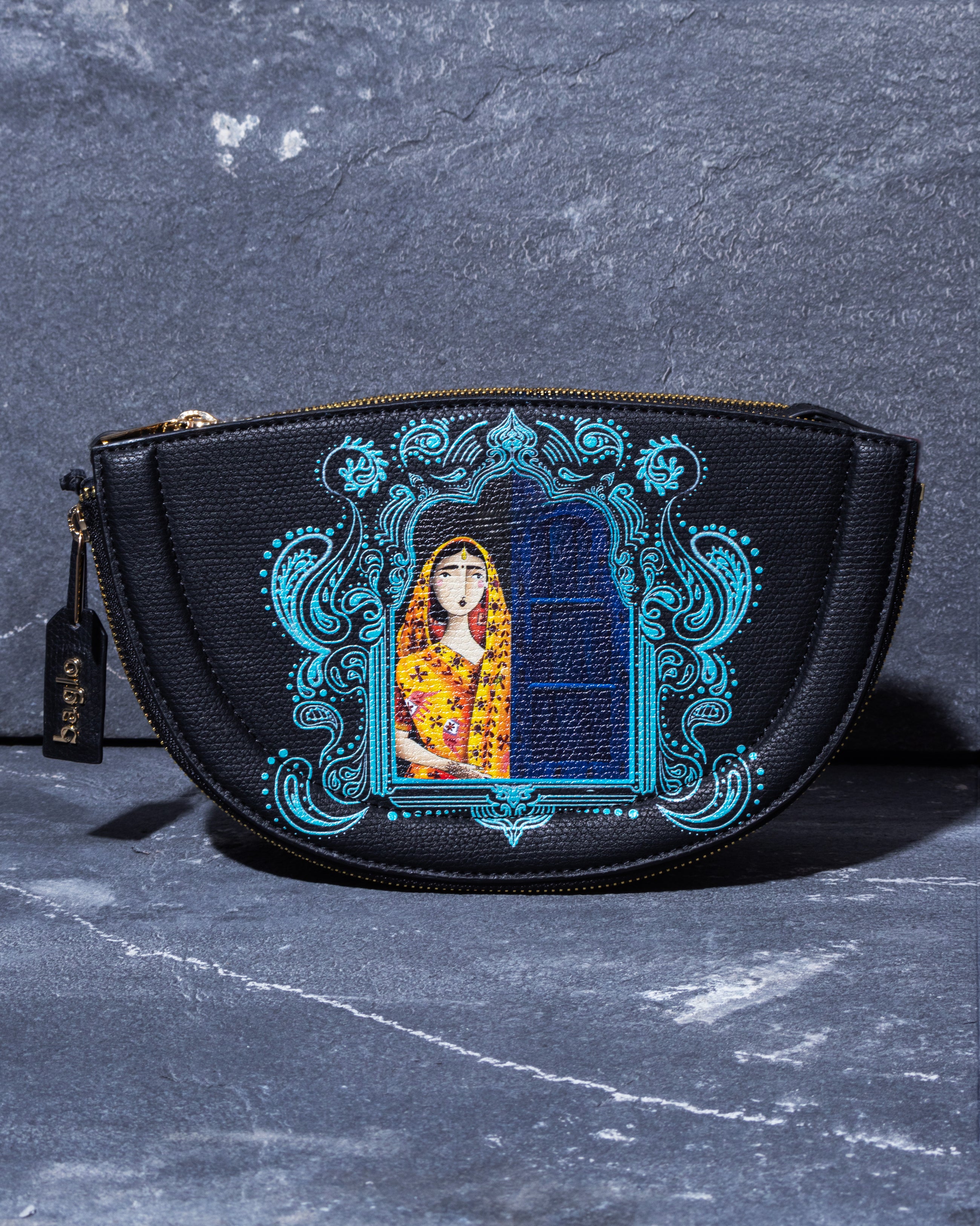 ABSTRACT BUNDLE HALF MOON BAG