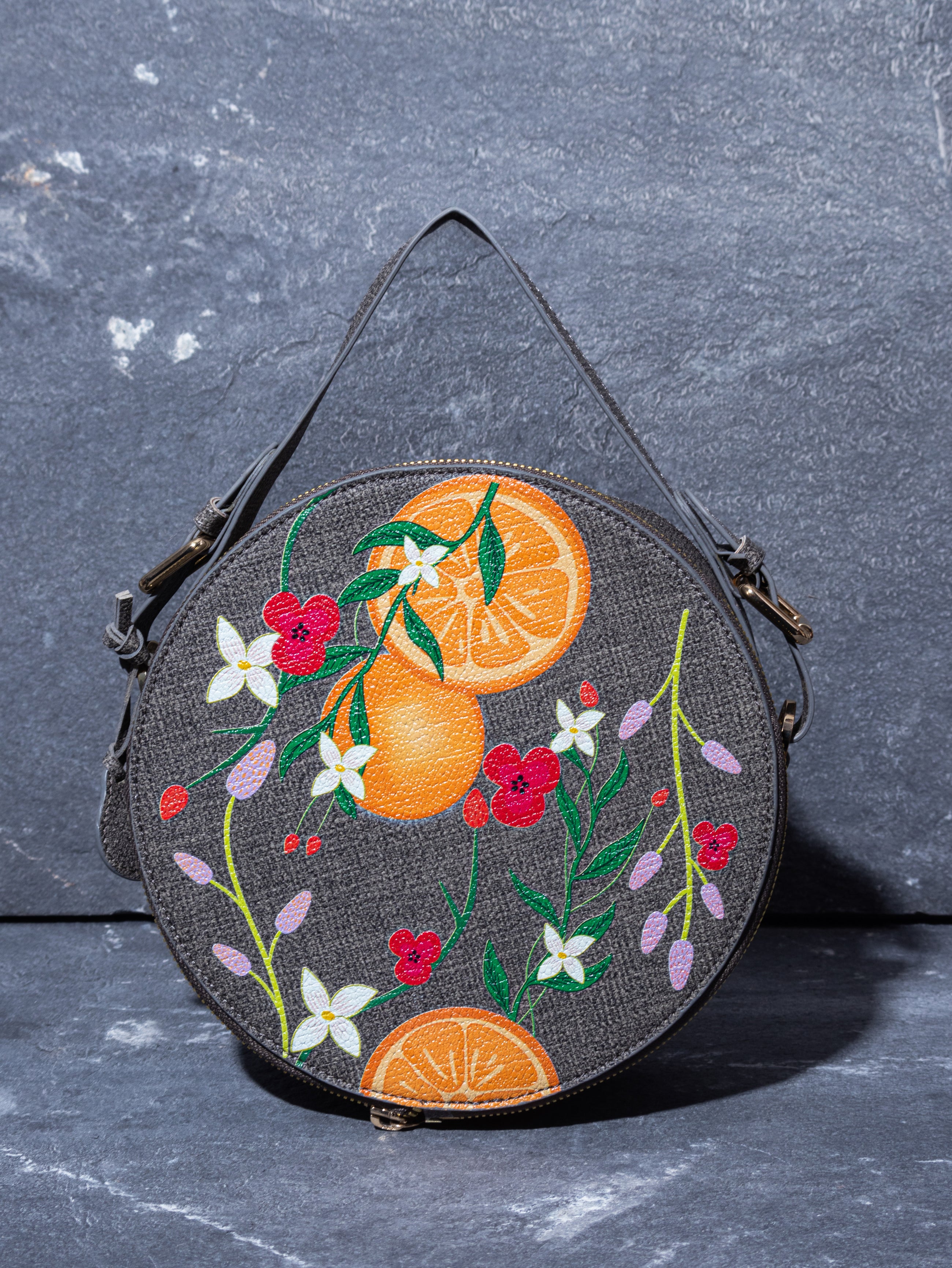 ABSTRACT BUNDLE ROUND BAG