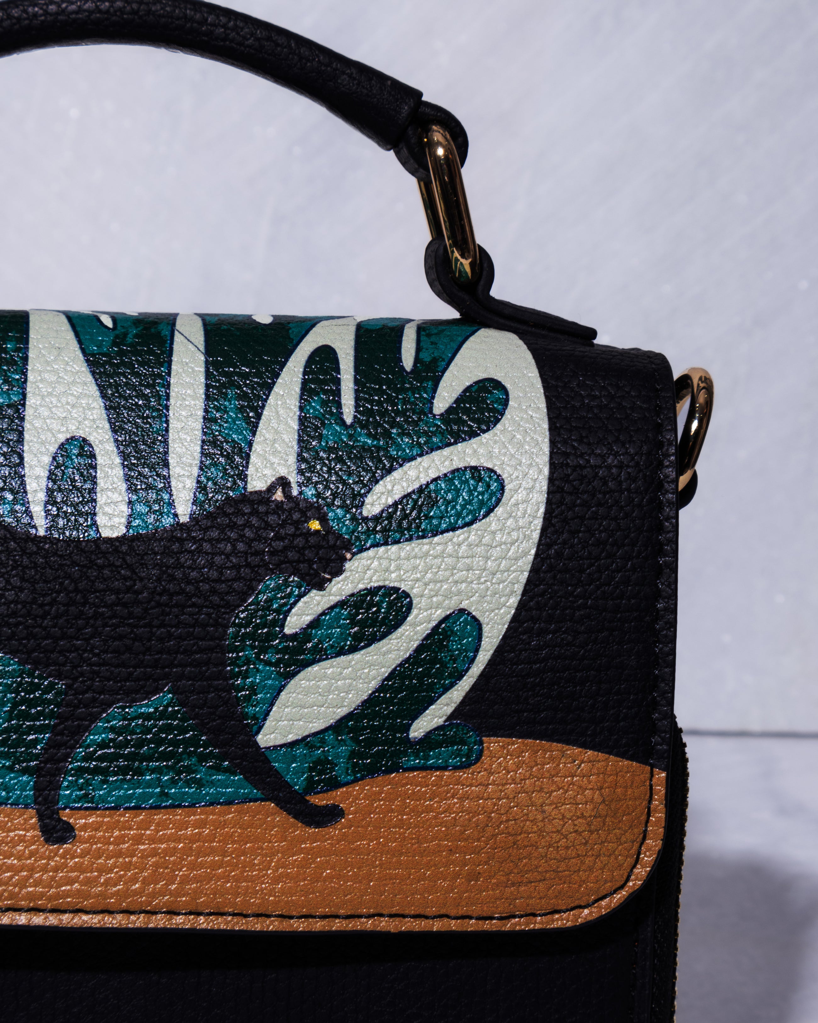 The Panther Pachali Box Sling Bag