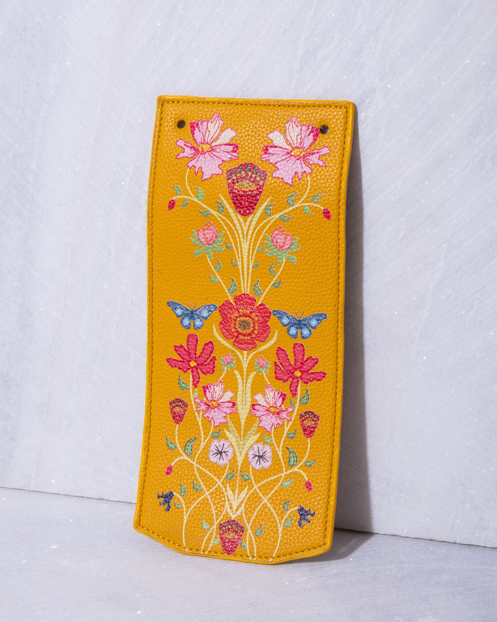 ABSTRACT BUNDLE TELEPHONE BAG
