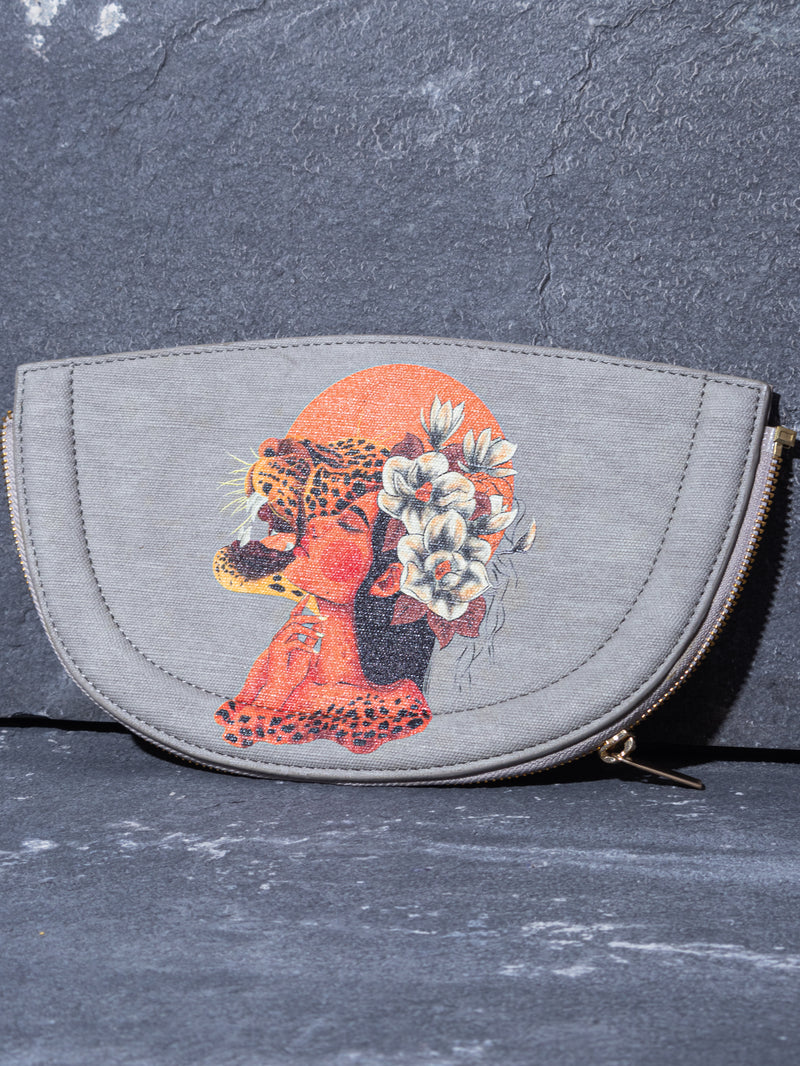 ANIMAL BUNDLE HALF MOON BAG