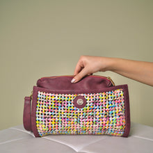 BUNASAA Hand-Woven Clutch Bag - Burgundy