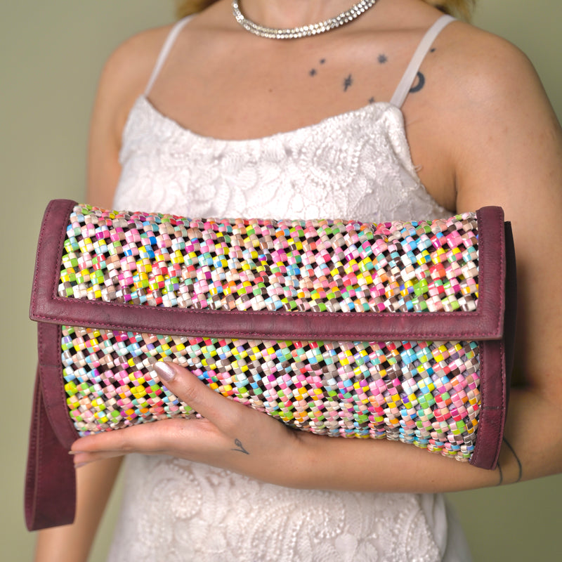 BUNASAA Hand-Woven Clutch Bag - Burgundy